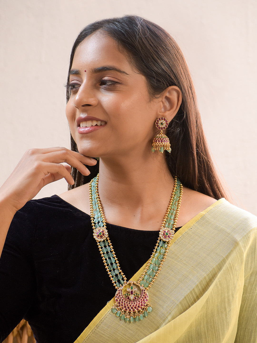 Premium Kempu Haaram with Green Onyx, Kundan Stones, and Gold Detailing