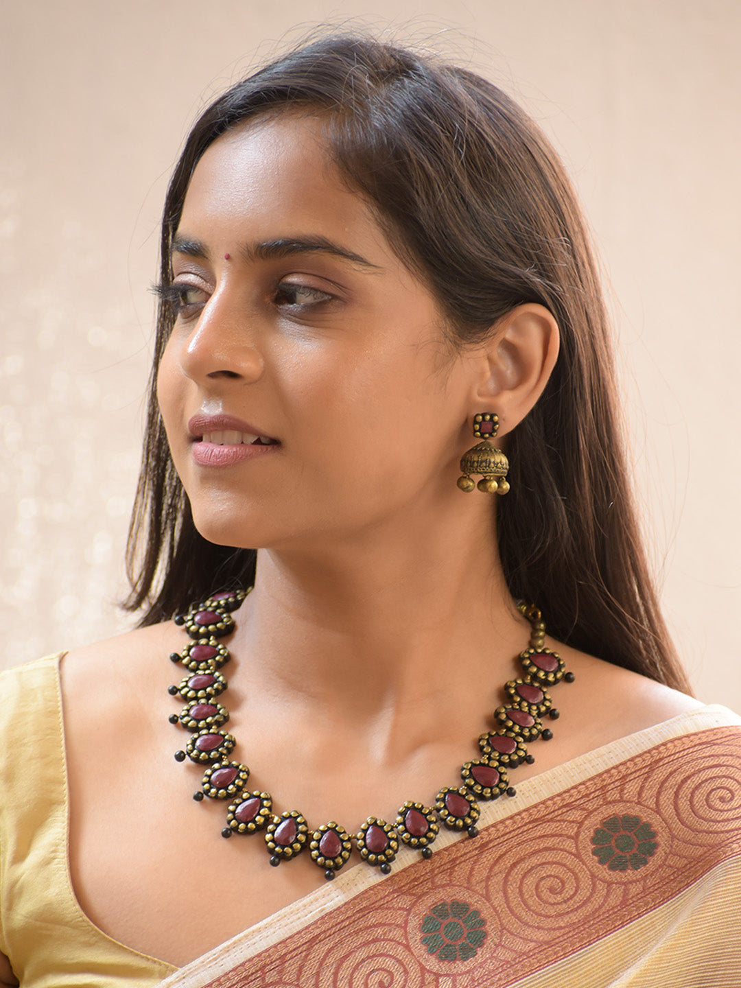 Handcrafted Antique Beaded Maroon Stone Necklace Set