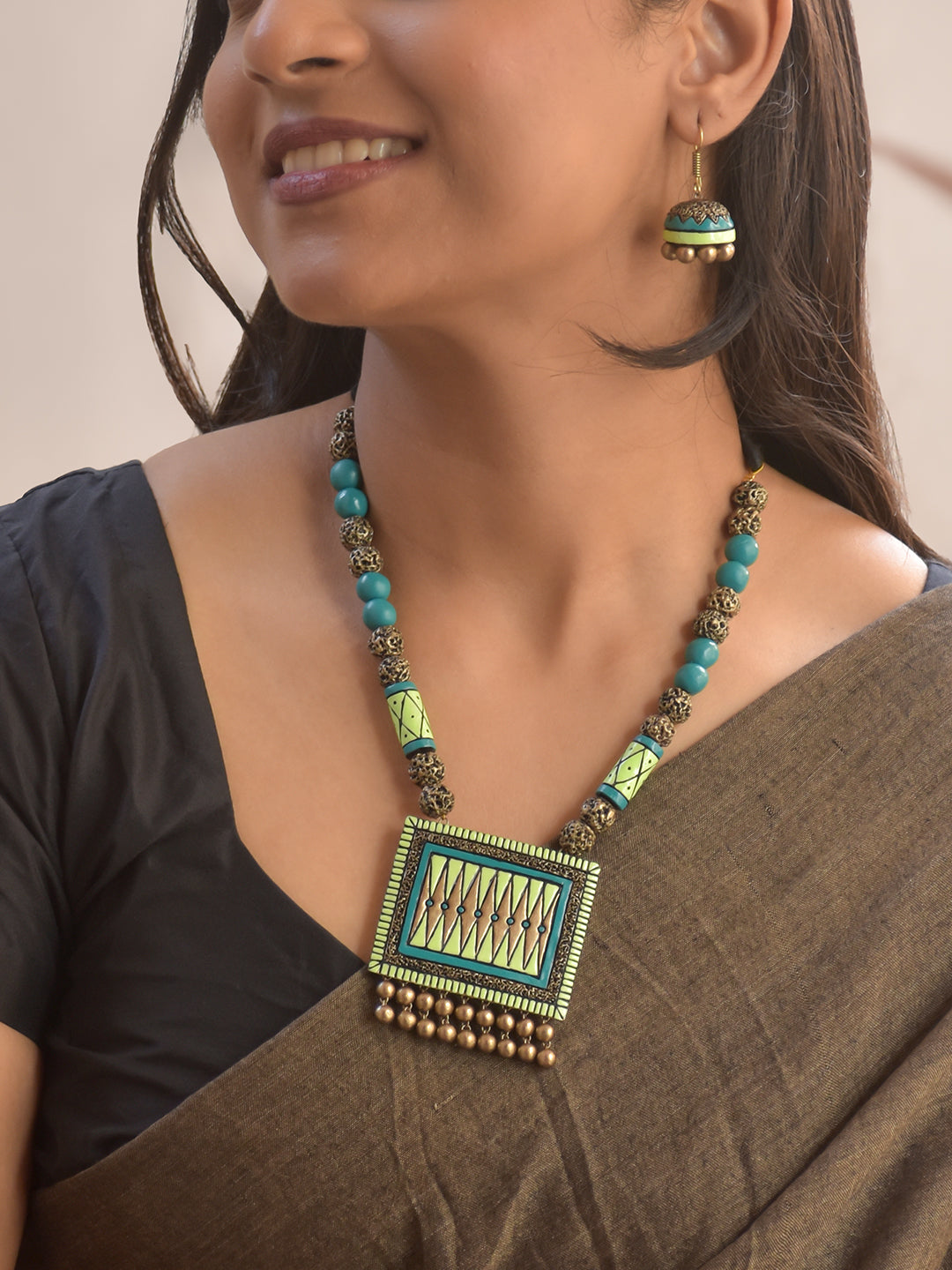 Terracotta Green Rectangular Pendant Beaded Necklace with Earrings