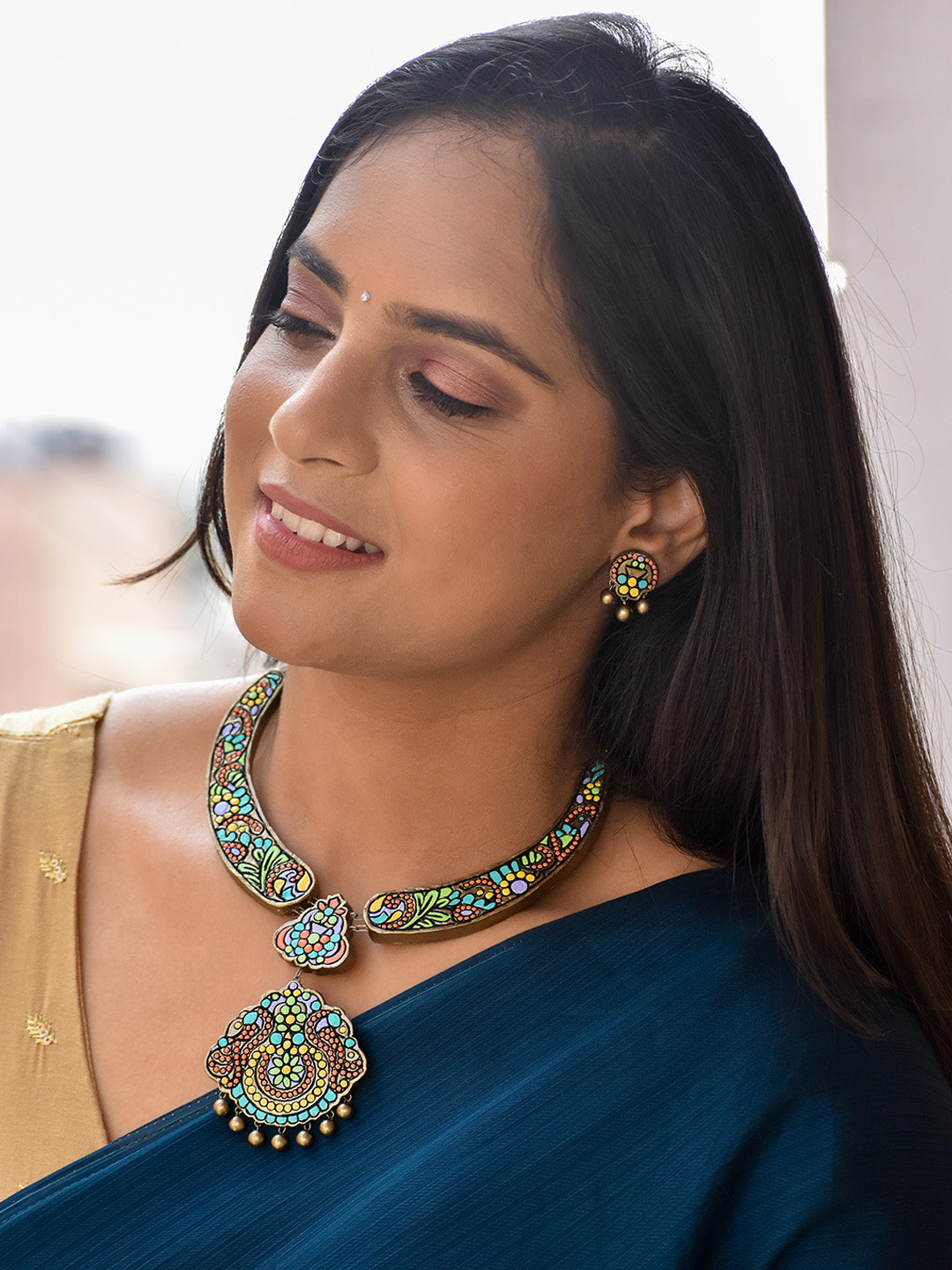 Beautifully Handcrafted Floral Terracotta Jewellery Set in Multicolor & Antique Bronze
