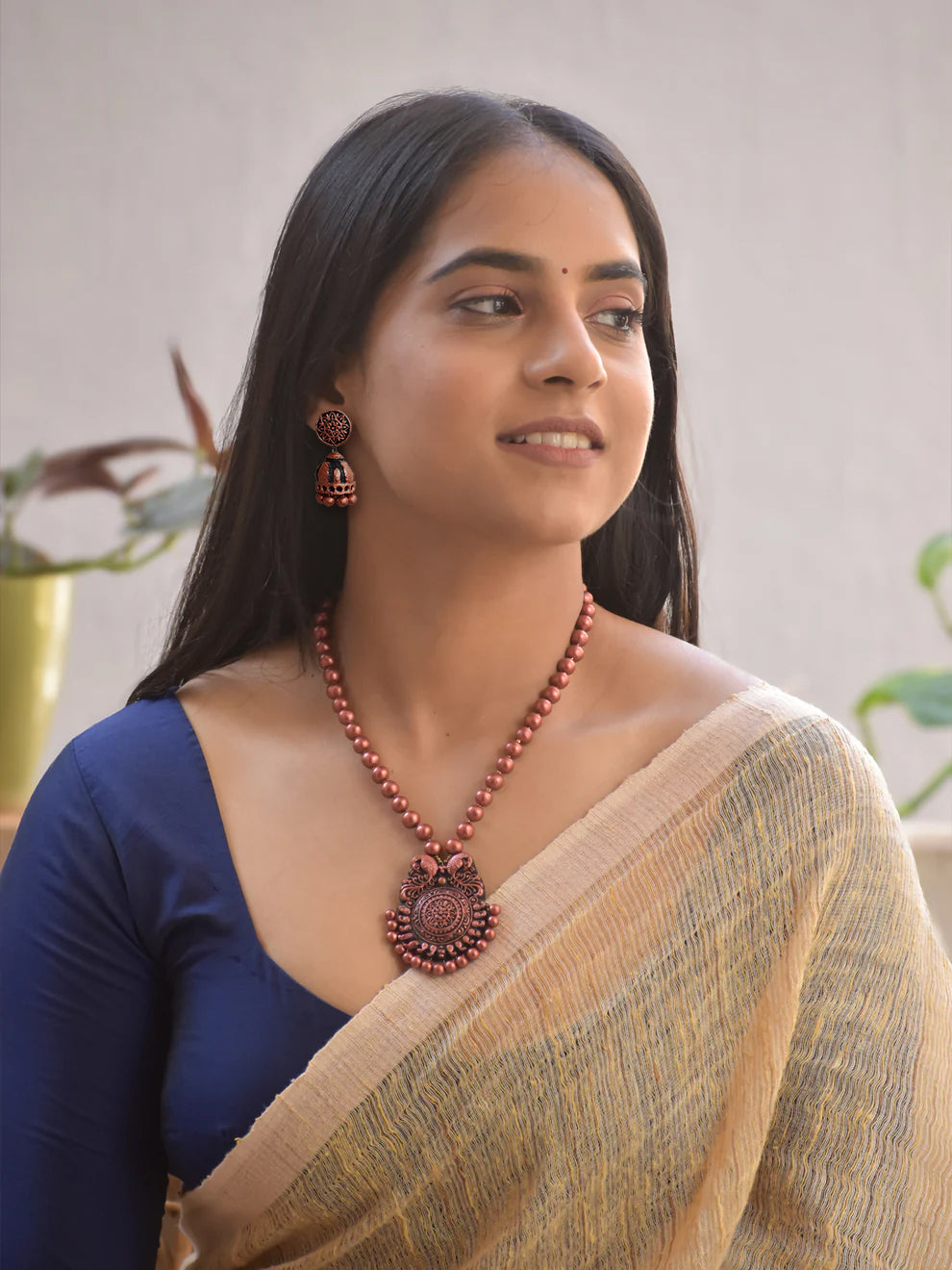 Handmade Terracotta Copper-Toned Circular Peacock Motif Necklace