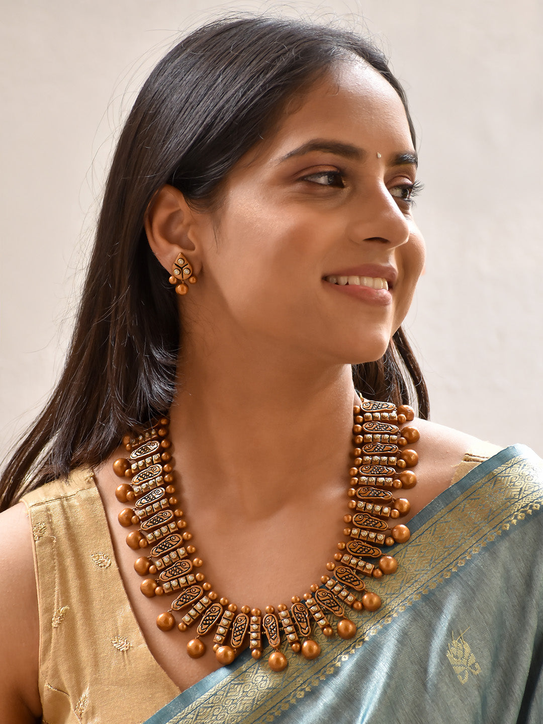 Beautifully Handcrafted Geometric Terracotta Jewellery Set in Gold with Kundan Stones