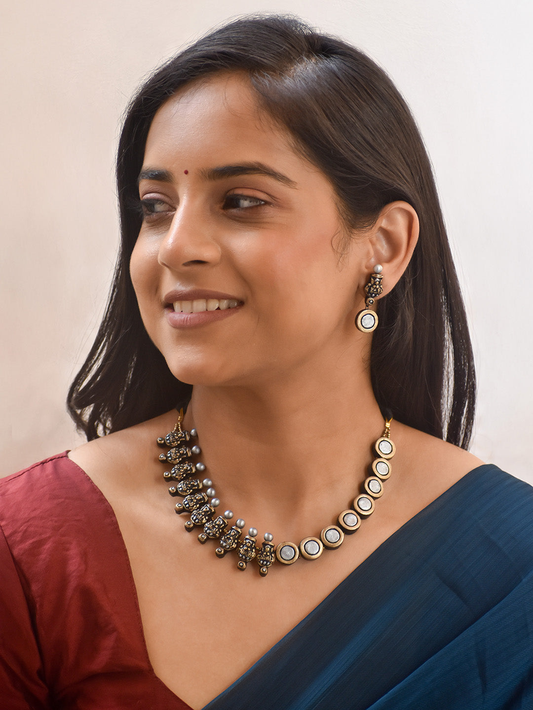 Handcrafted Circular Design Terracotta Jewellery Set in Black, Silver & Antique Gold