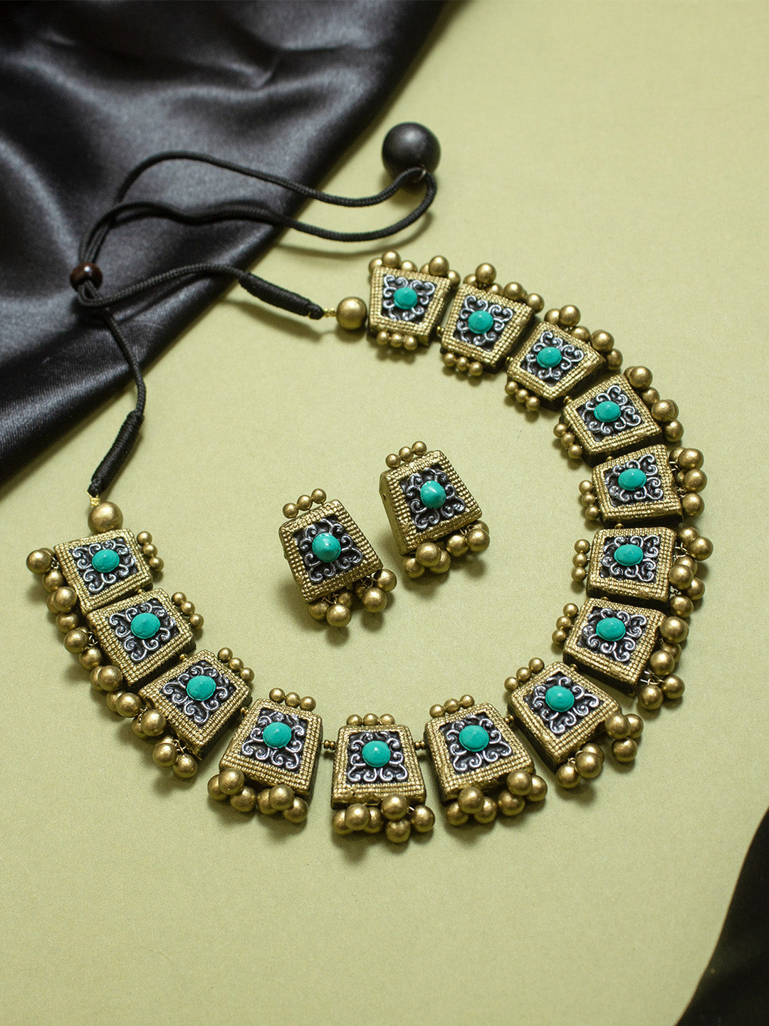 Flower Design Hand Painted Finish Terracotta Jewellery Set