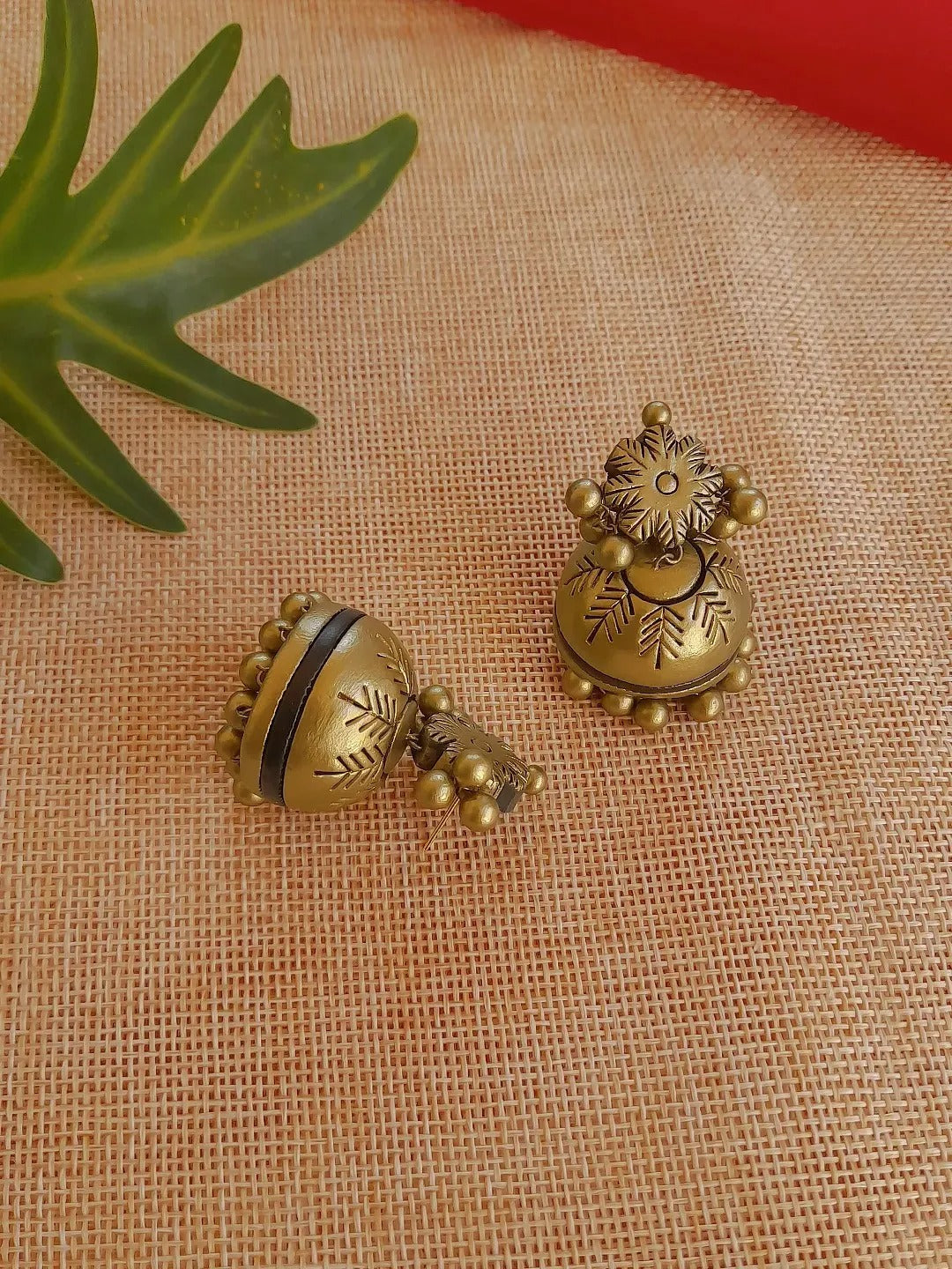 Single Flower Design Hand Painted Terracotta Earrings