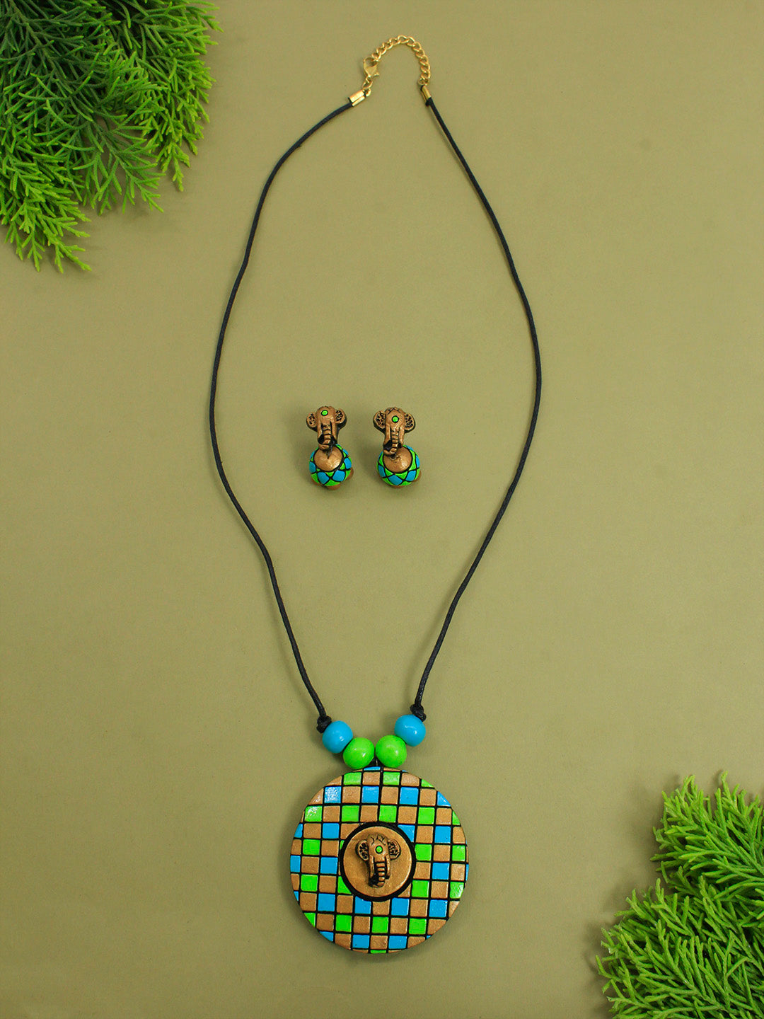 Daily Wear Checkered Pattern Circular Design Pendant with Elephant Engraving Blue Green Handmade Terracotta Necklace Set