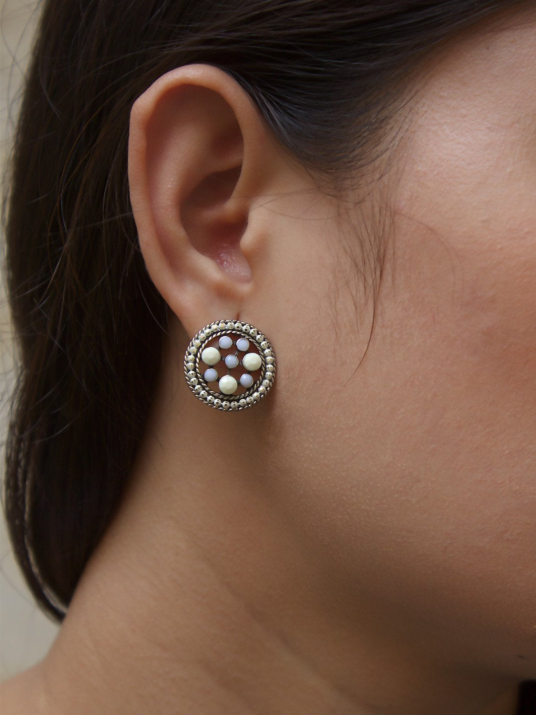 Round Design Beige Stud With Stones Earring