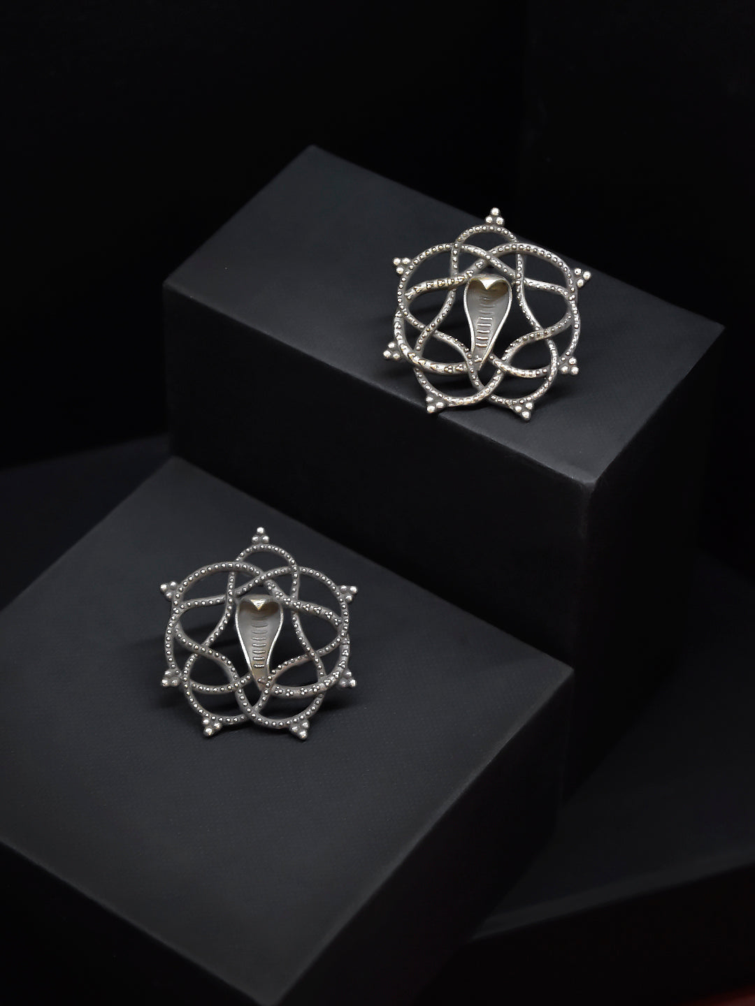Silver Plated Snake Design Stud Earring - Kantara