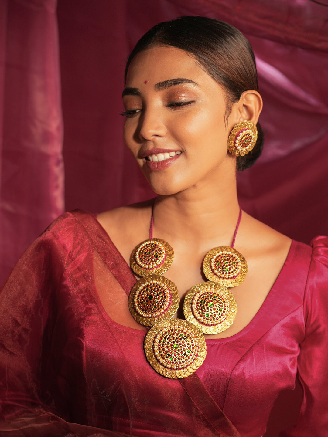 Gold Tone Coined Temple Necklace Set-V Black