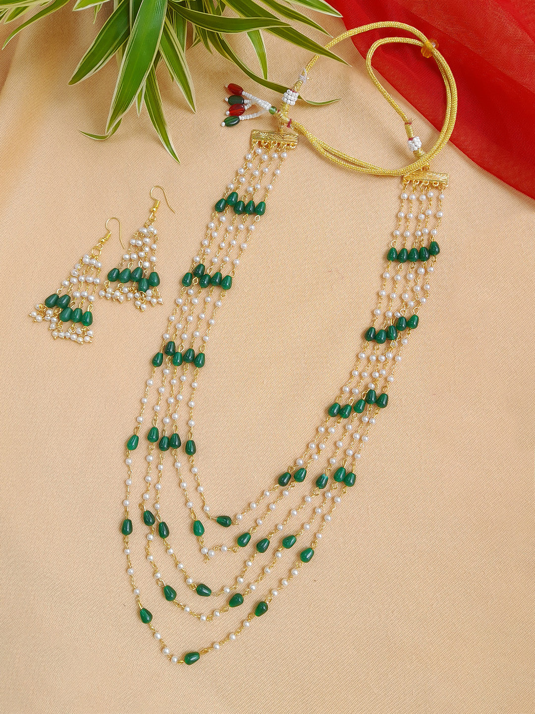 Oval Design Jade Jewelry Set