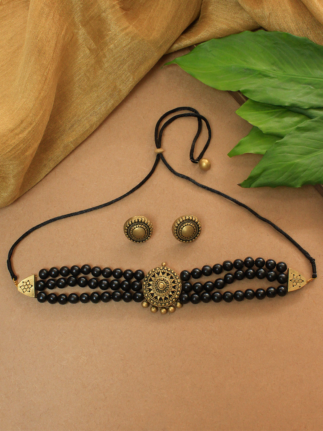 Black Gold Three line victorian choker surya sun design handmade terracotta necklace set