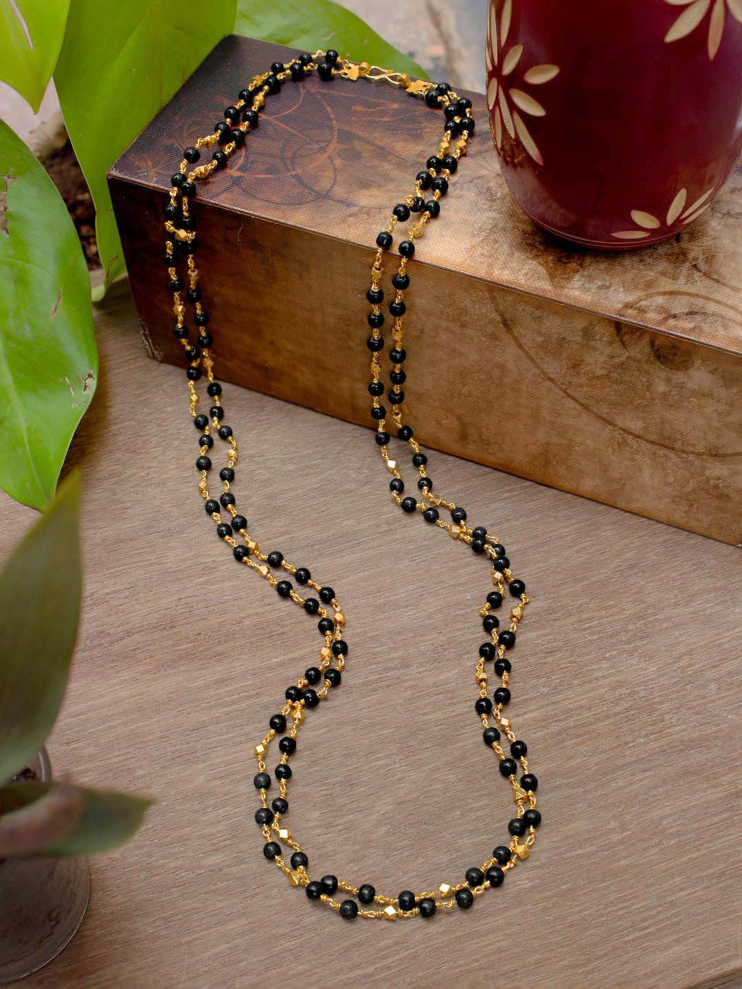 Avismaya Two Layered Gold Plating Ball Links Design Black Color Beads Long Chain