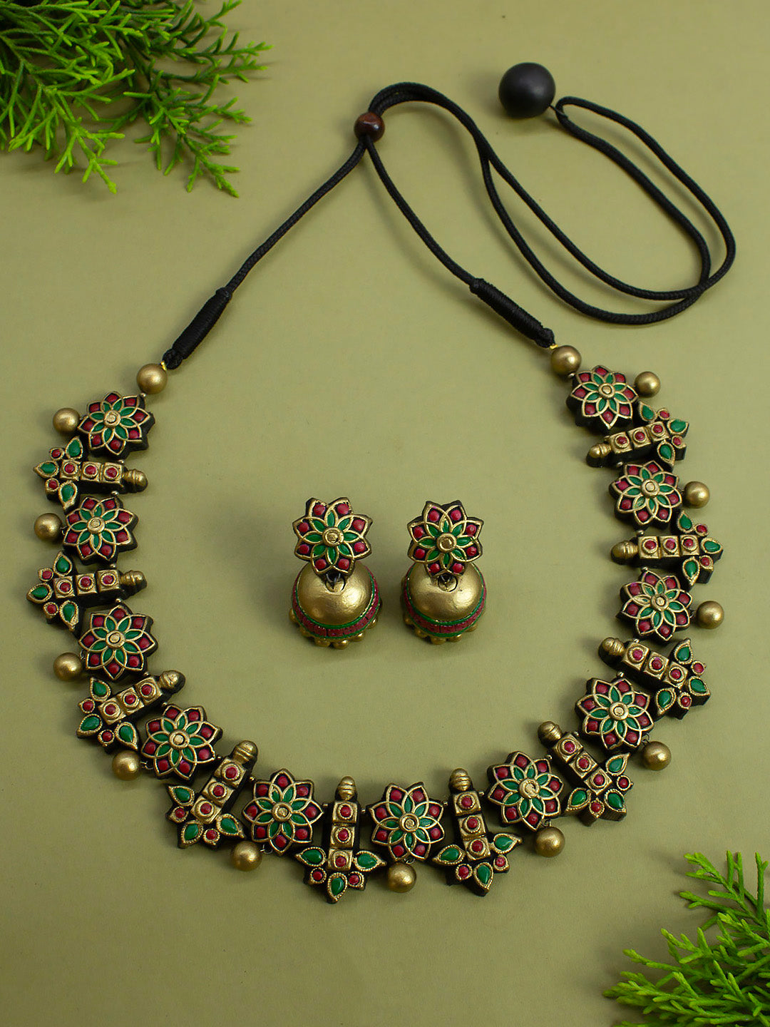 Vasanti — Floral Design Antique Gold Green and Red Handmade Terracotta Necklace Set