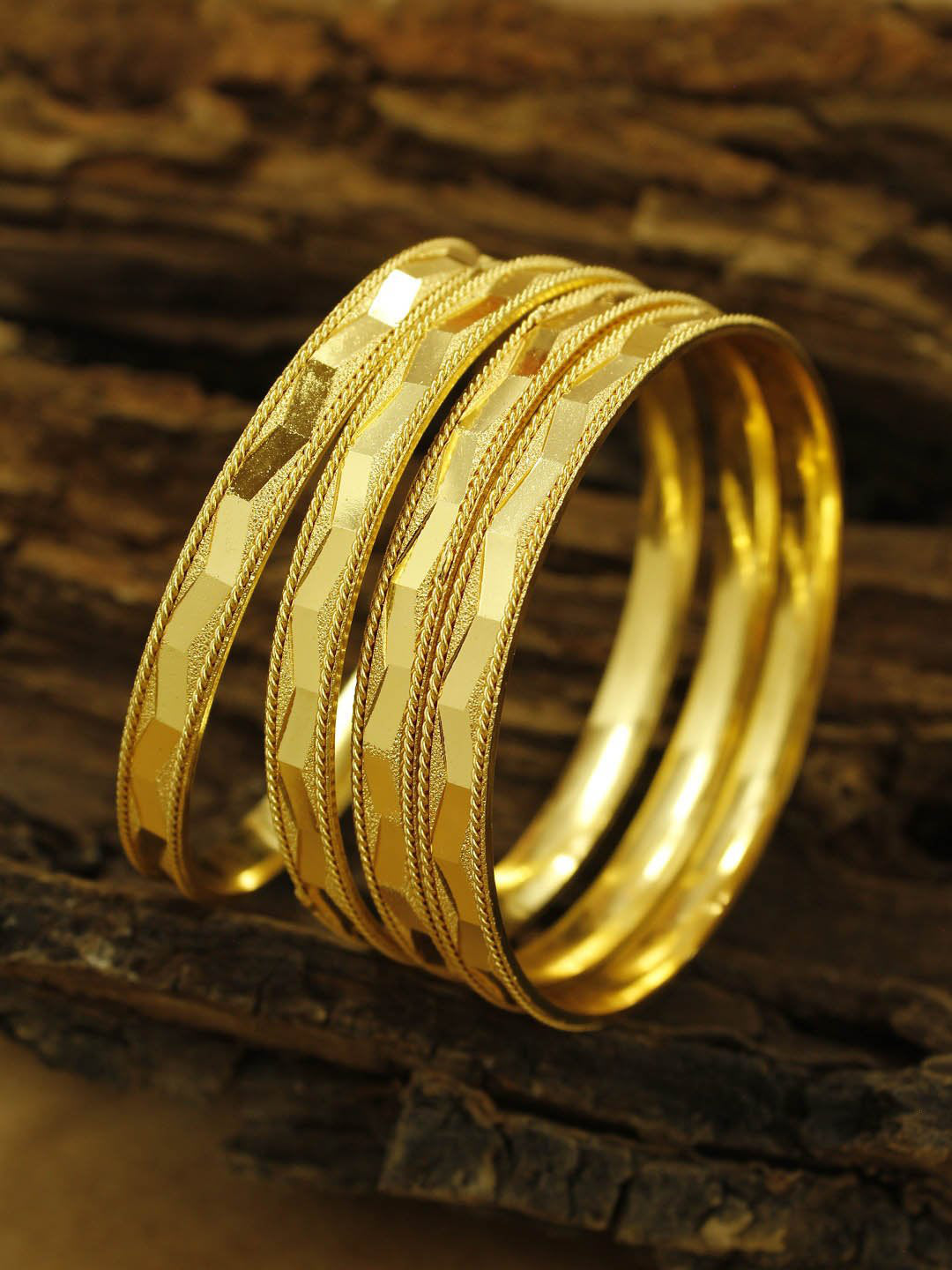Avismaya Gold Plated Geometric Design Set Of Bangles – Jumkey