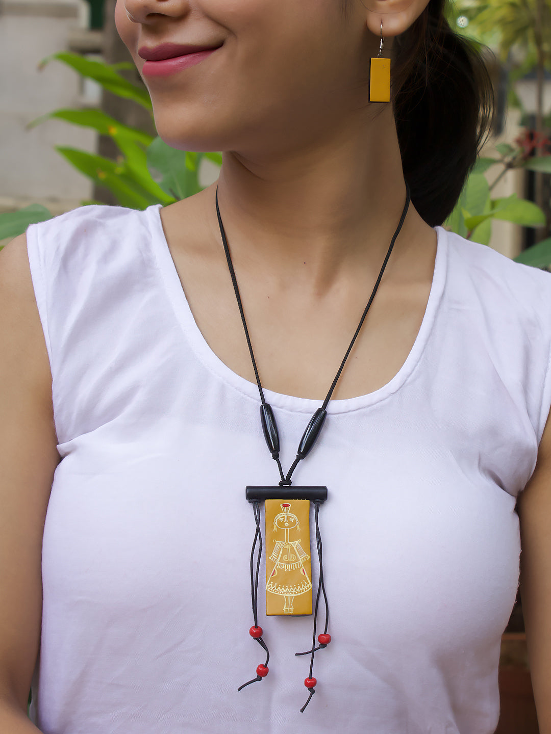 Orange White Red Rectangular Shape Folk Art Warli Art Painting Handmade Terracotta Necklace Set