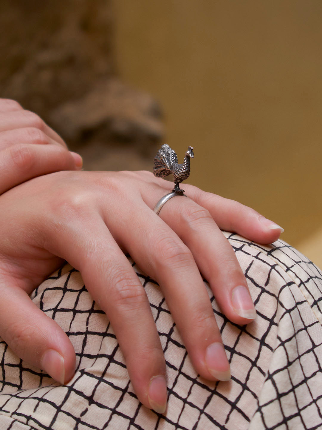 Antique Silver Plated Peacock Design Adjustable Finger Ring