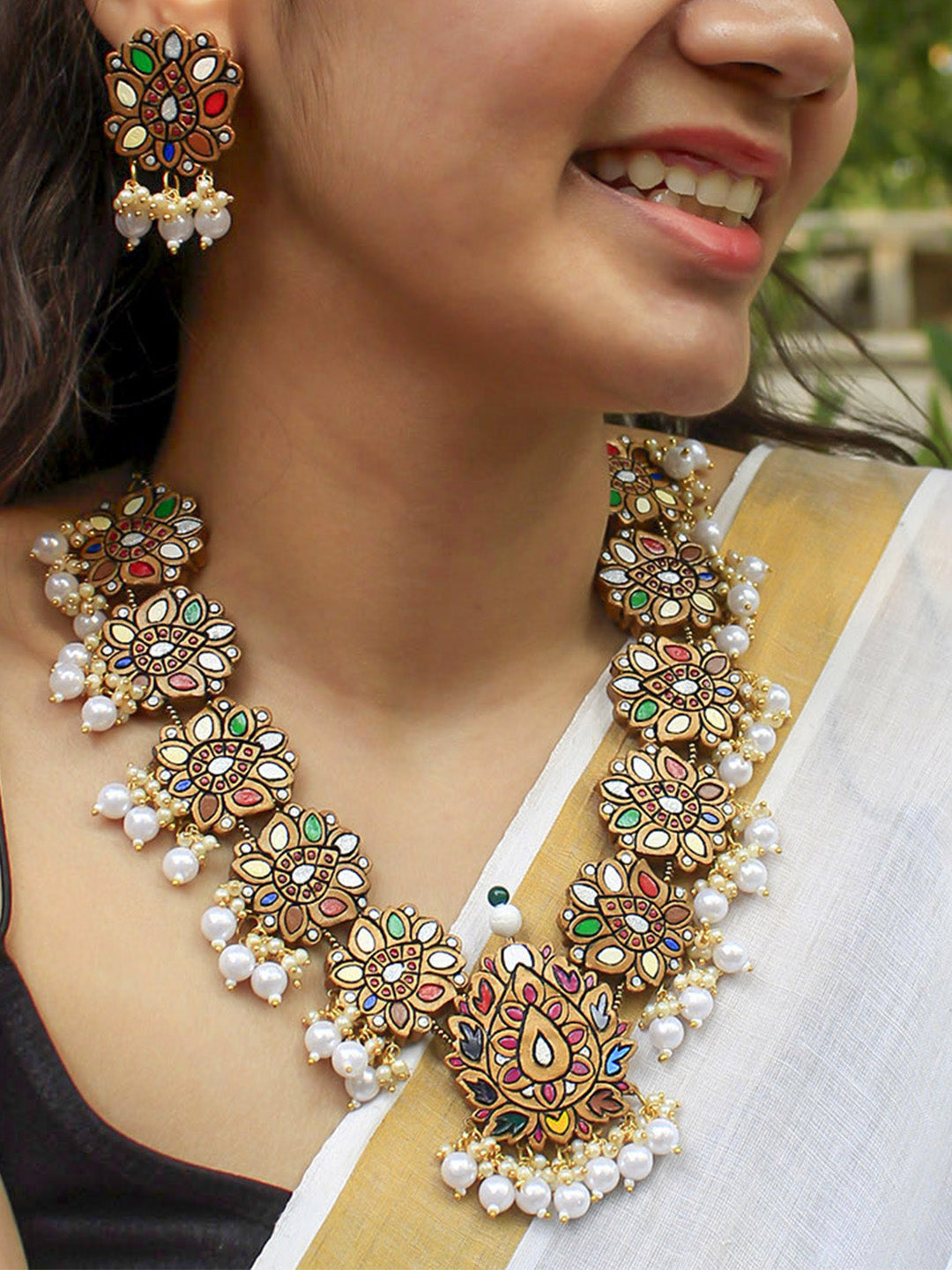 Colorful Multicolour Lotus Design Gold White Silver Red Handmade Terracotta Necklace Set