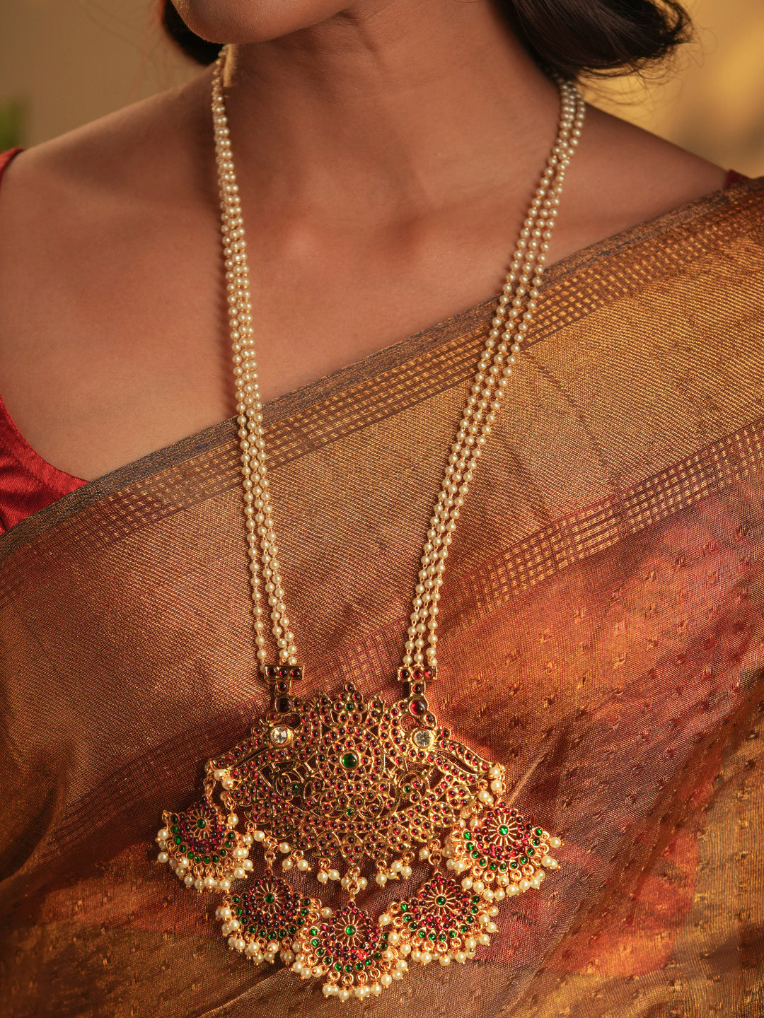 Gold Tone Temple Necklace Set- Pearl Haaram Red