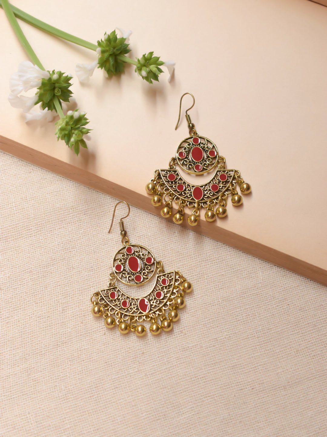 Oval Design Enamel Paint Finish Brass Earring