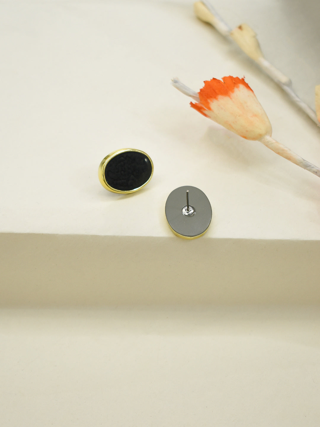 Circular Design Brass Earring