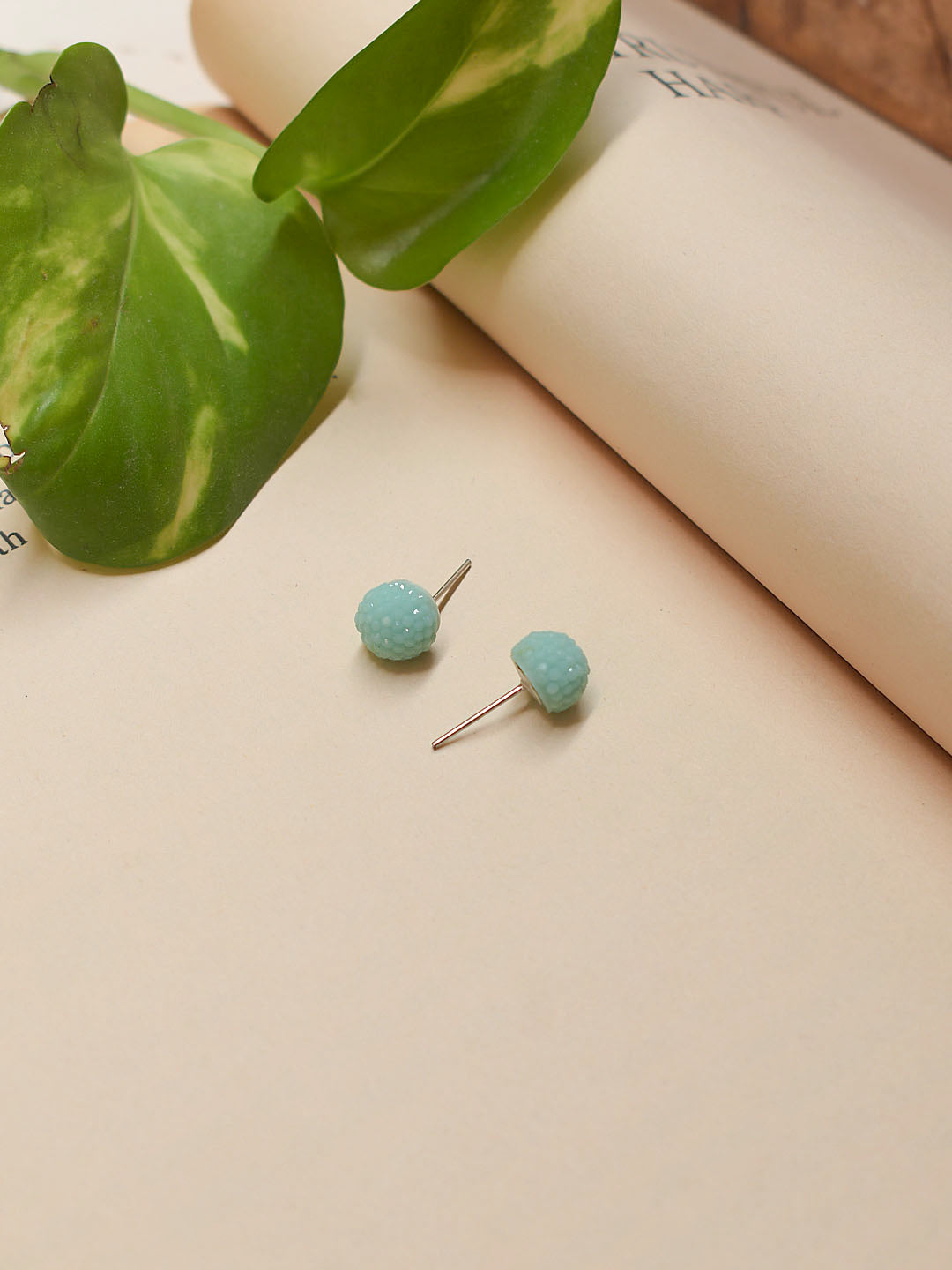 Blue Color Crystal Stone Stud Earring