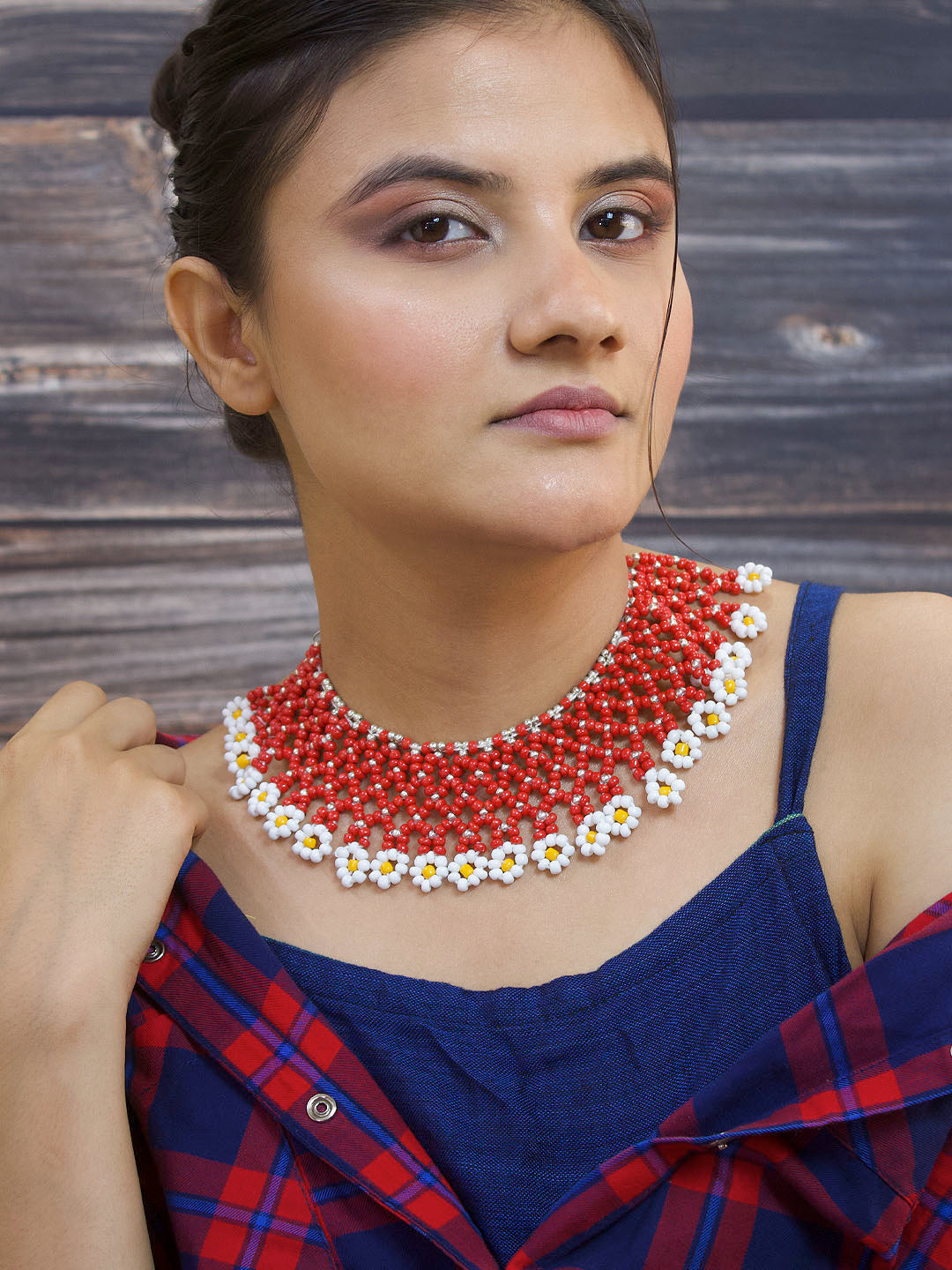 Red And White Color Seed Beads Floral Design Choker Necklace