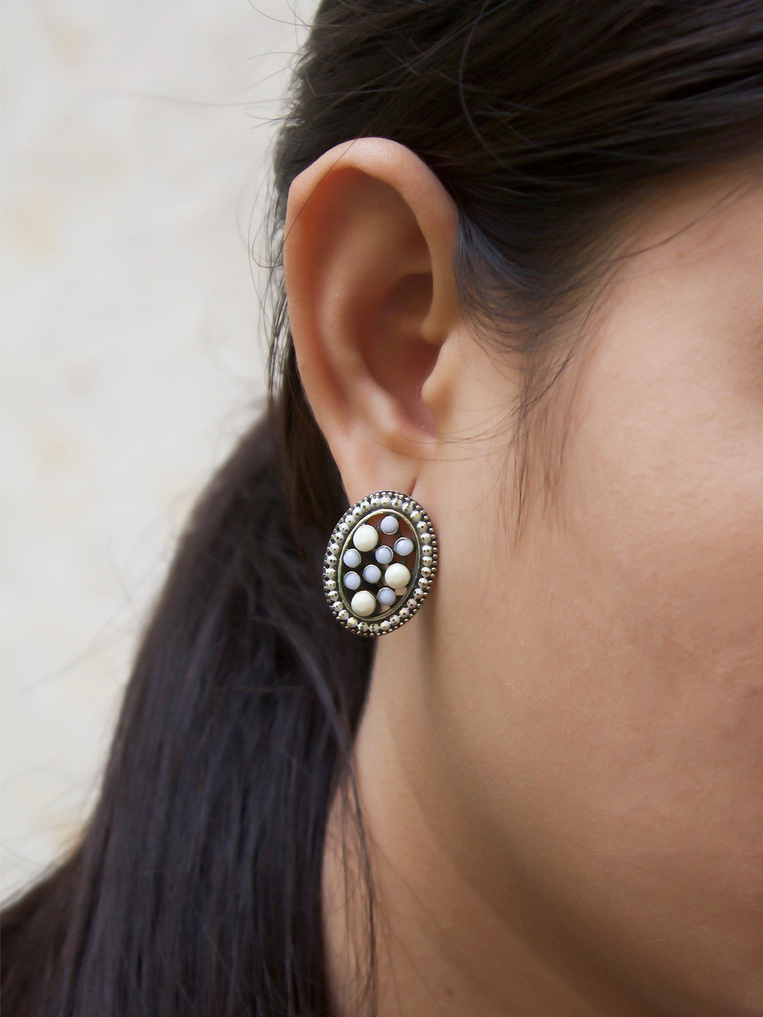 Oval Design Beige Stud With Stones Earring