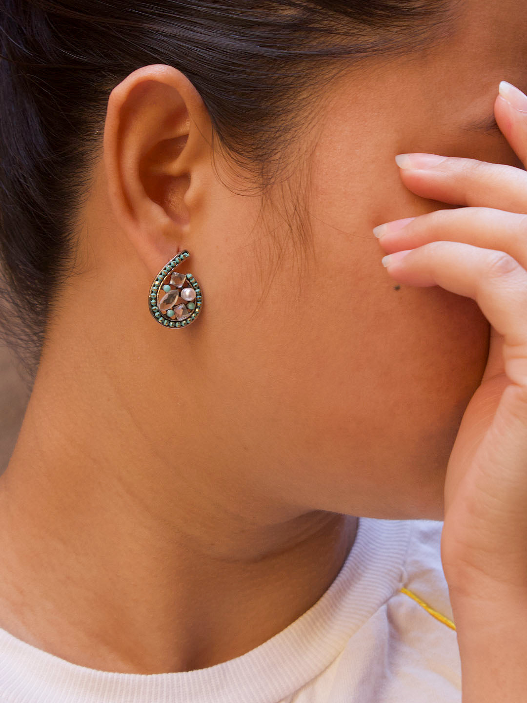 Spiral Design Green Stud With Stones Earring