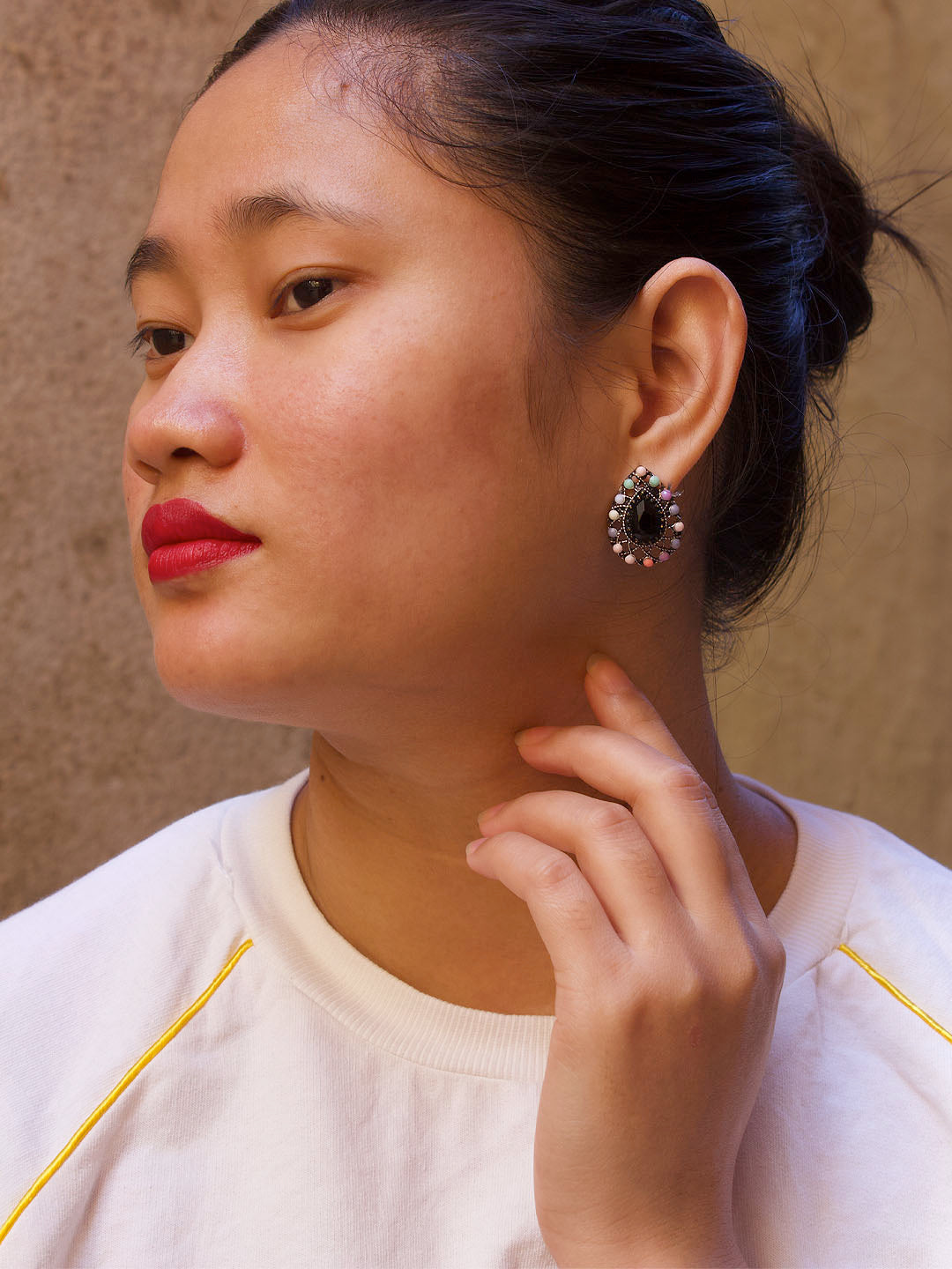 Tear Design Black Stud With Stones Earring