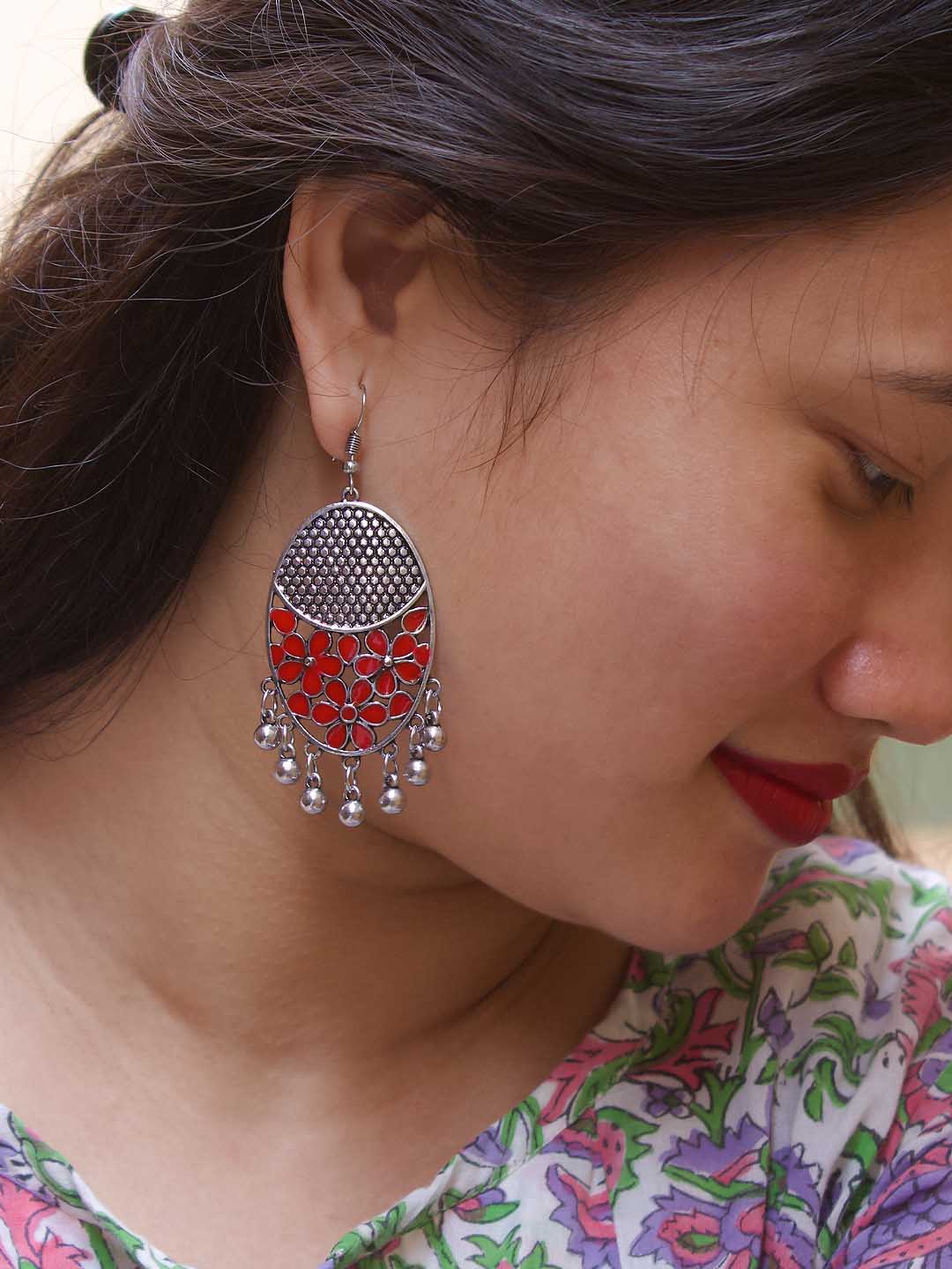 Silver Plated Leaf Design Red Color Earring
