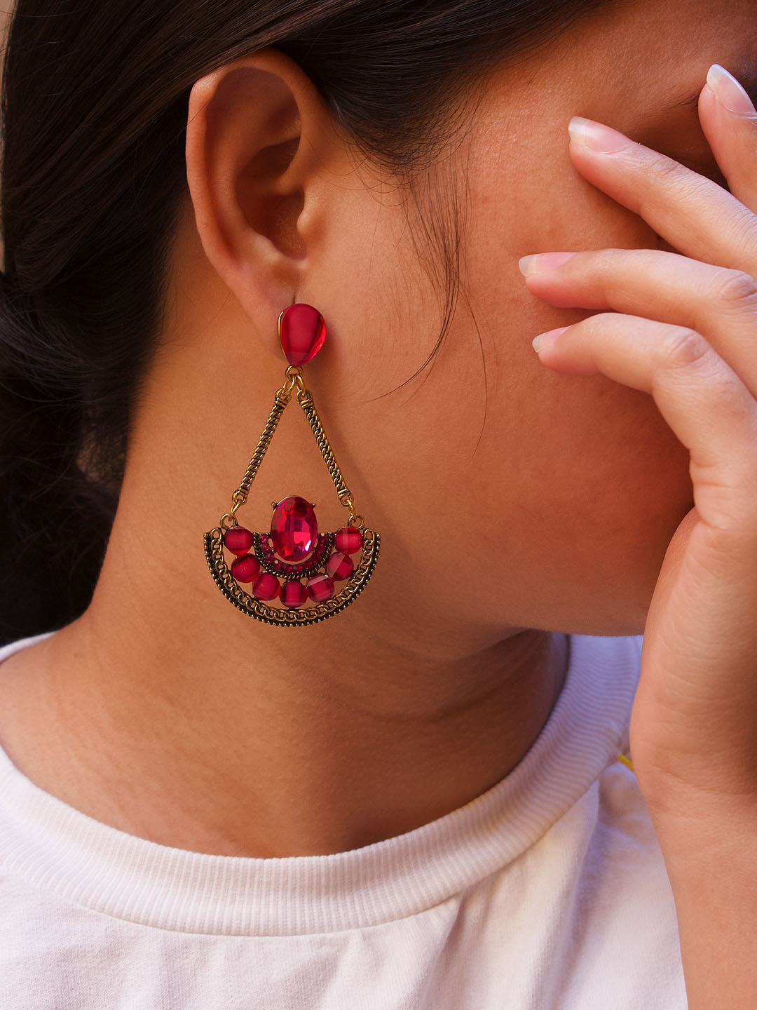 Gold Plated Filigree Design Pink And Black Color Artificial Stone Dangler Earring