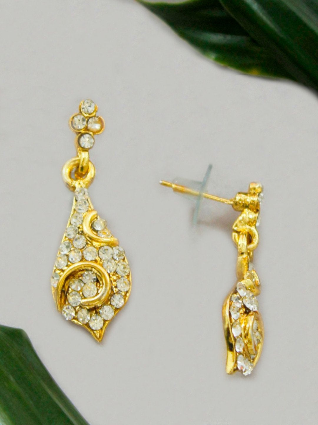 Gold Plated Mesh Chain Pendant Necklace Set Traditional Jewelry