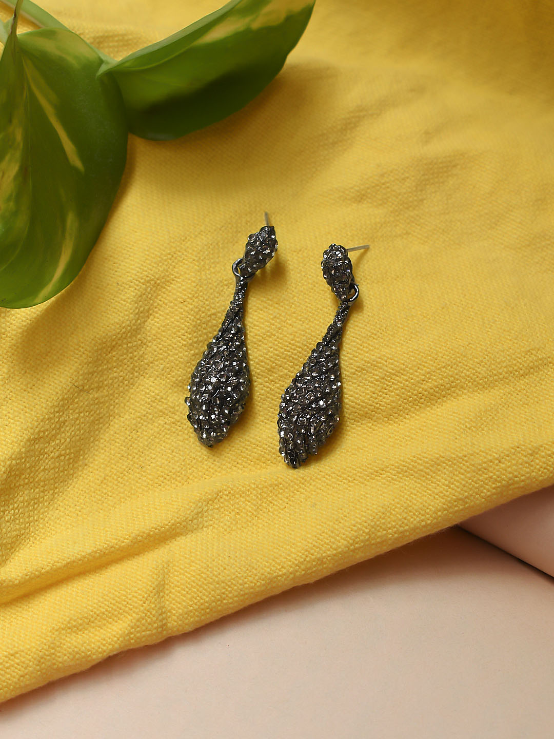 Silver Plated Tear Drop Design White Color Stones Drop Earring