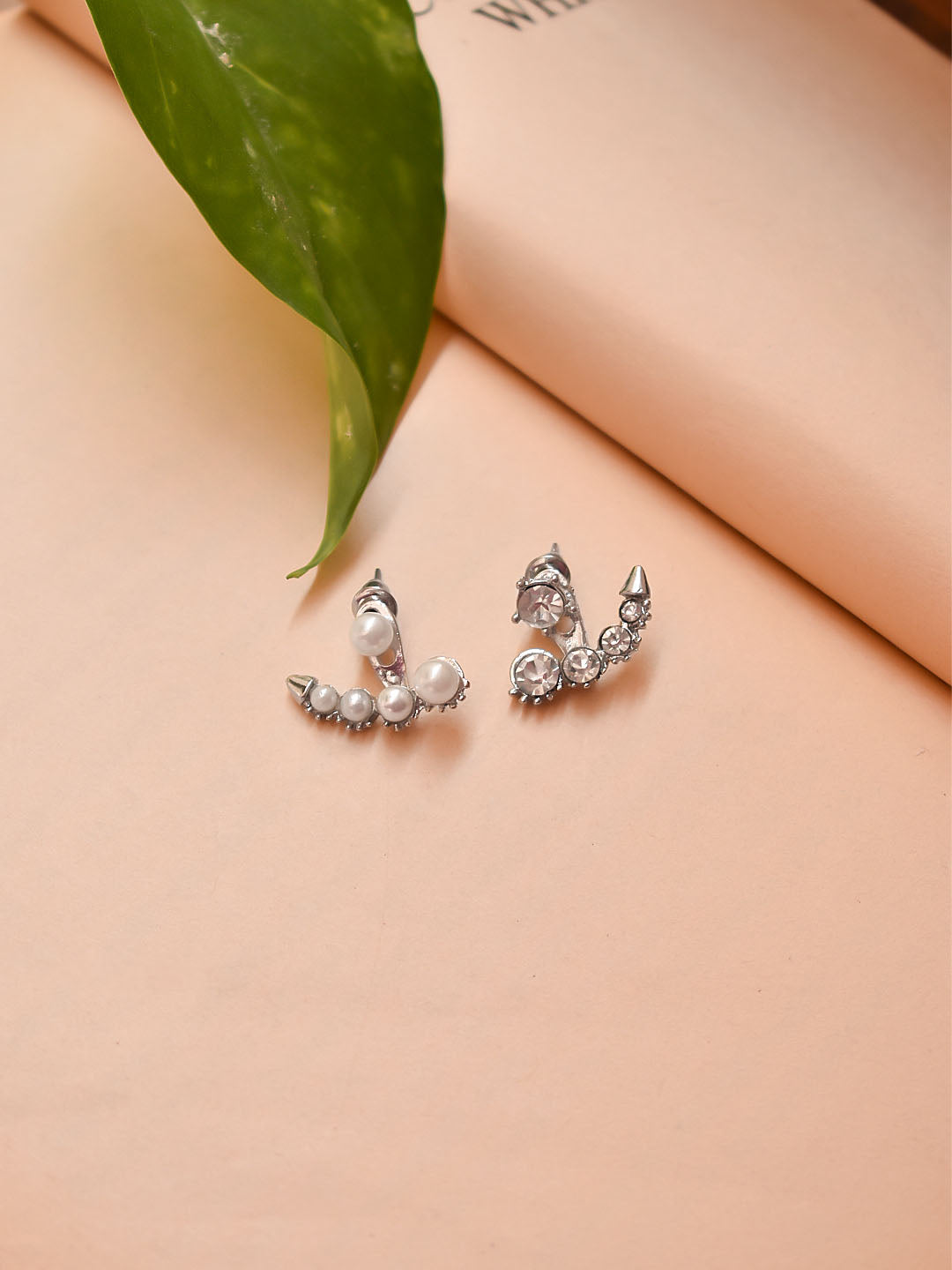 Silver Plated Geometric Design Stud Earring