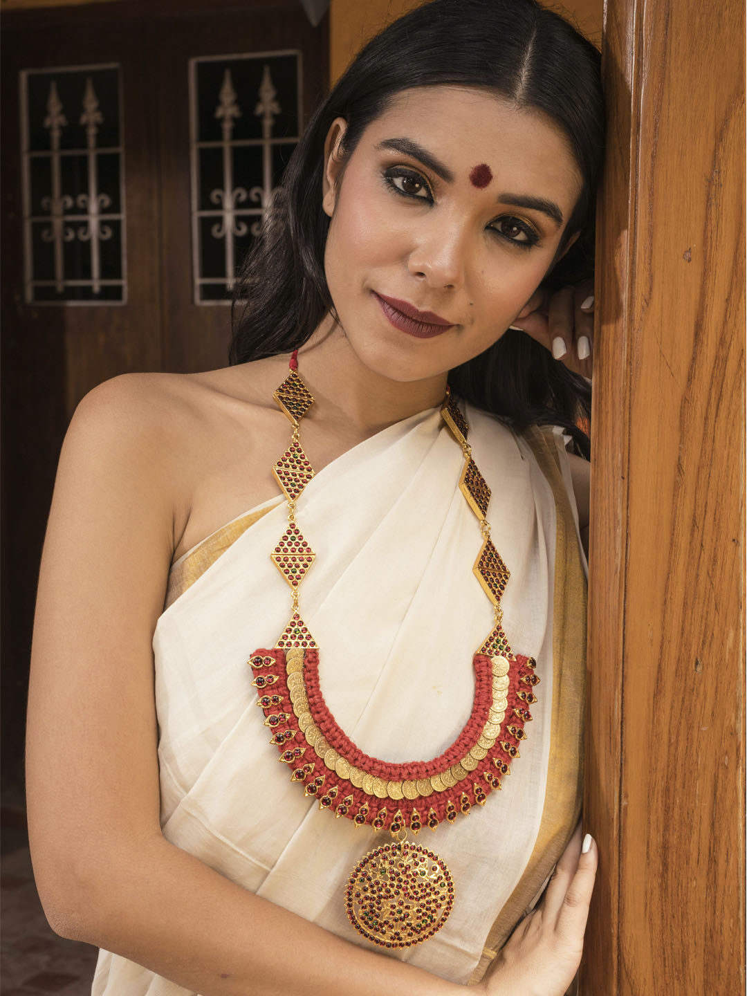 Designer Contemporary Geometric Diagonal Motif Pendants Long Necklace