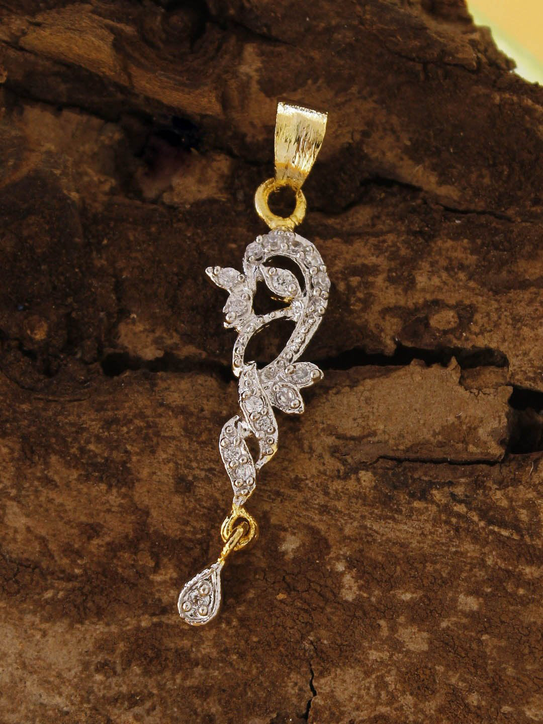 Avismaya Gold Plated With American Diamond Stone Pendant Set