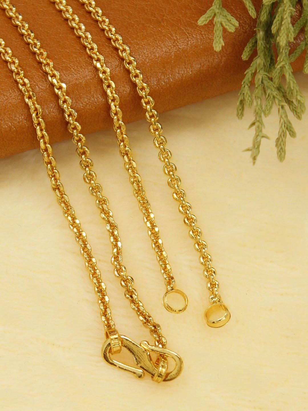 Avismaya Gold Plated Geometric Design Necklace Chain
