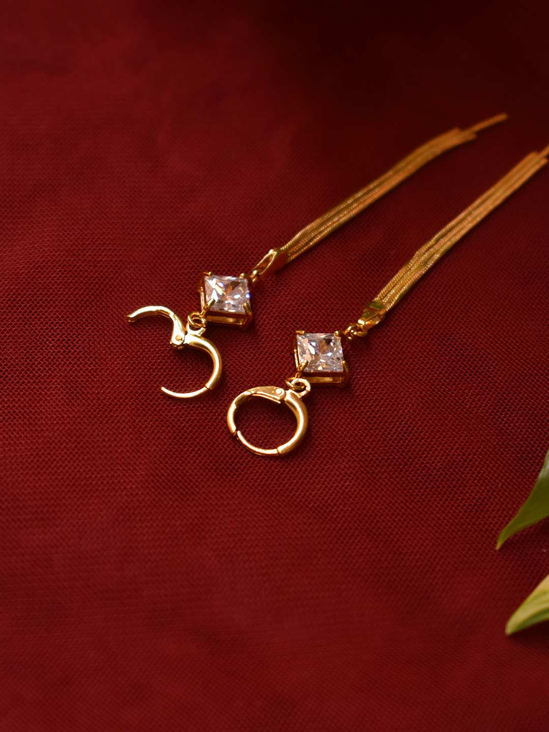 Gold Plated Rhombu Design With Hanging Gold Color Chains Dangler Earring