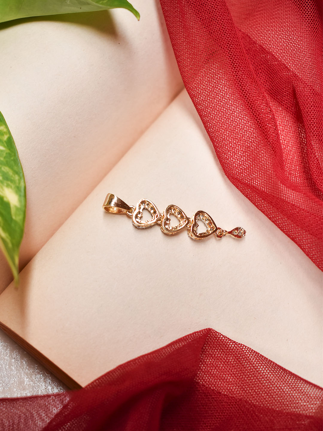 Avismaya Gold Plated CZ Stones Heart Design Pendant Set