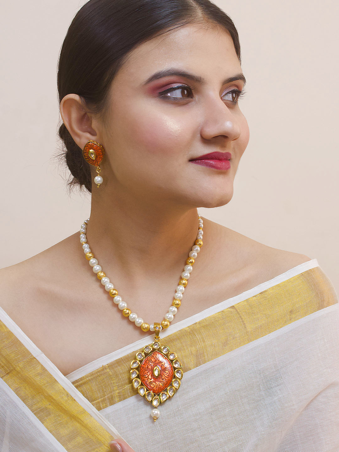 Avismaya High Quality Meenakari Painted With Copper Material Floral Design Necklace Set