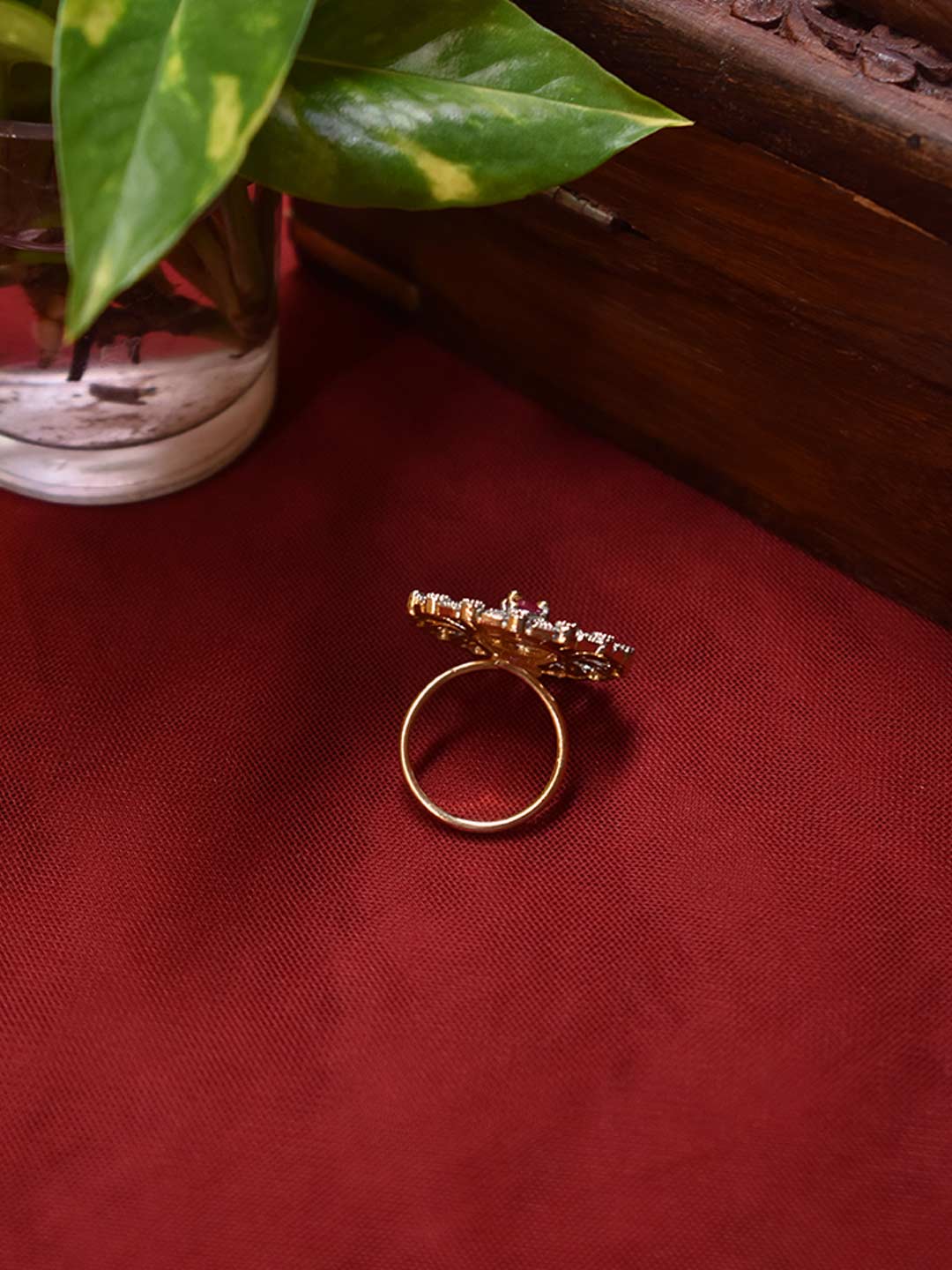 High Quality Gold Plated Circular Shape Oval Design Cz Stones And Pink Color Ruby Stone Finger Ring