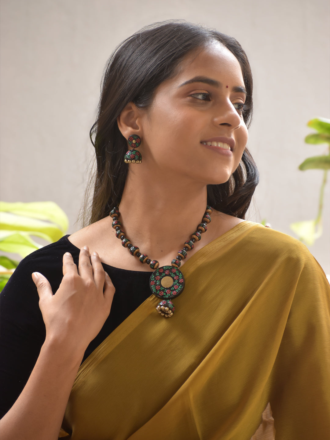 Terracotta Floral Disc Necklace Set with Hand-Painted Red & Green Blooms Earrings