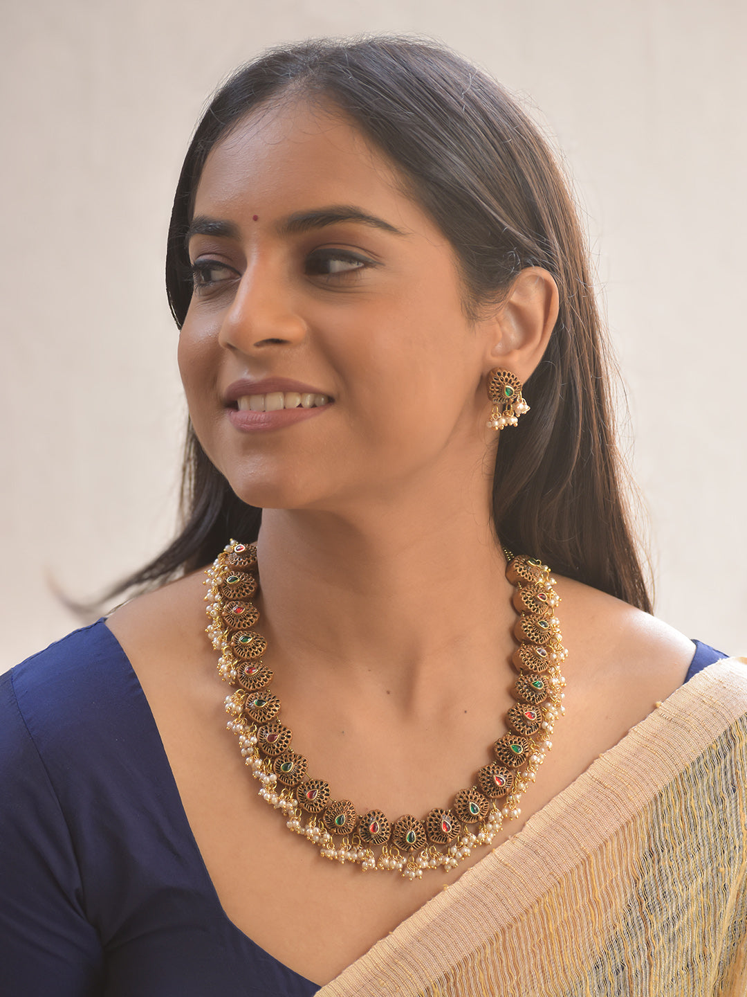 Terracotta Paisley Pearl-Edged Necklace with Red & Green Stone Design Accents With Studs