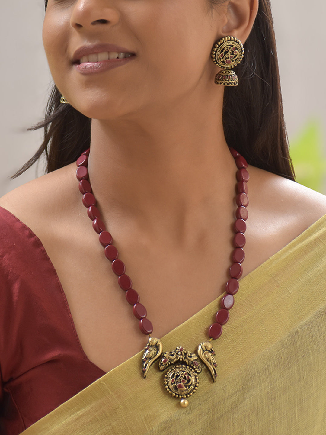 Peacova - Royal Twin Peacock Pedant Terracotta Necklace Set With Red Beads