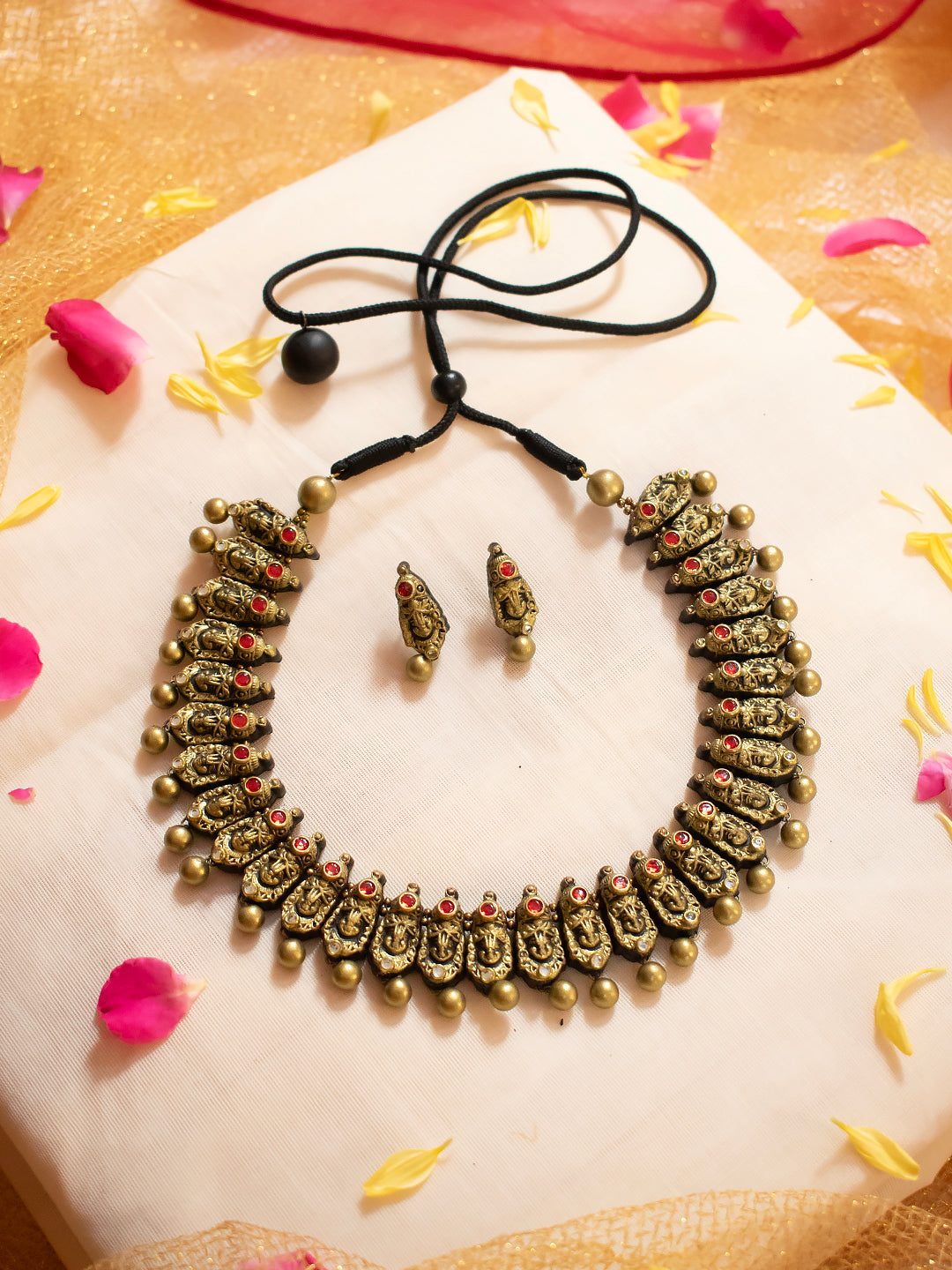 Antique Gold Red White Kundan Stone Medieval Art Handmade Terracotta Necklace Set