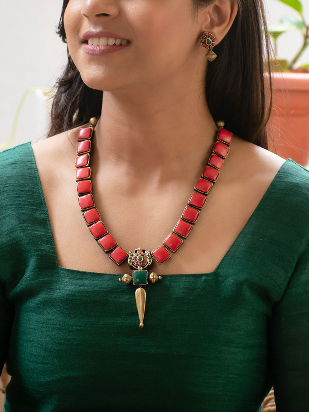 Chaturika — Red Green Square Design Handmade Terracotta Necklace Set