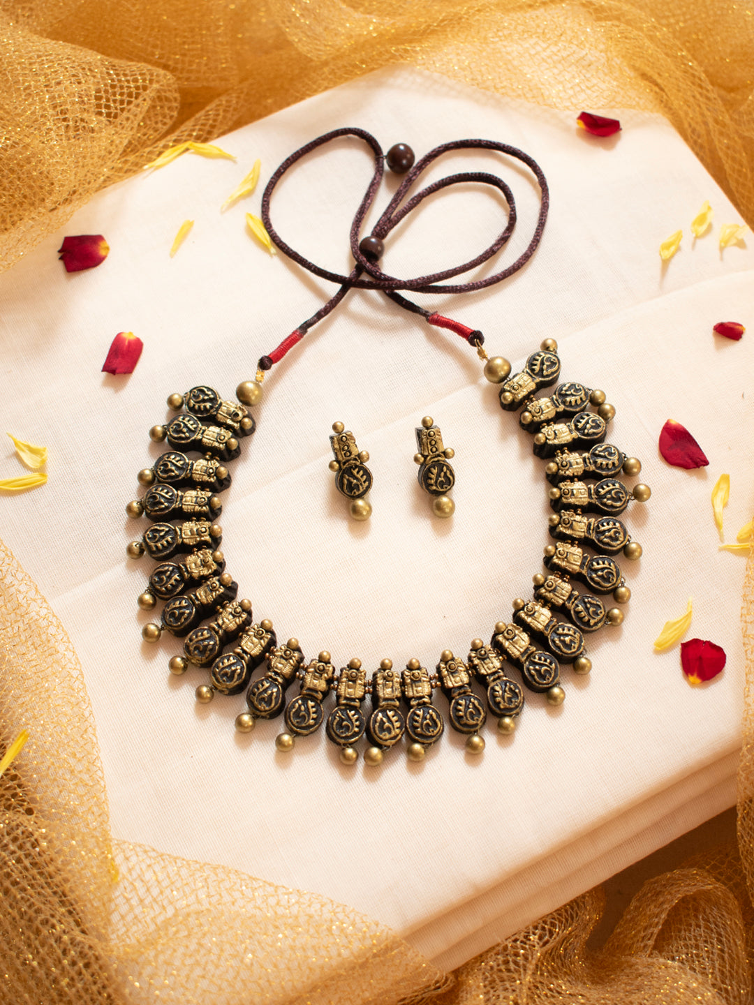 Antique Gold Peacock Engraved Circular Pattern Design Handmade Terracotta Necklace Set