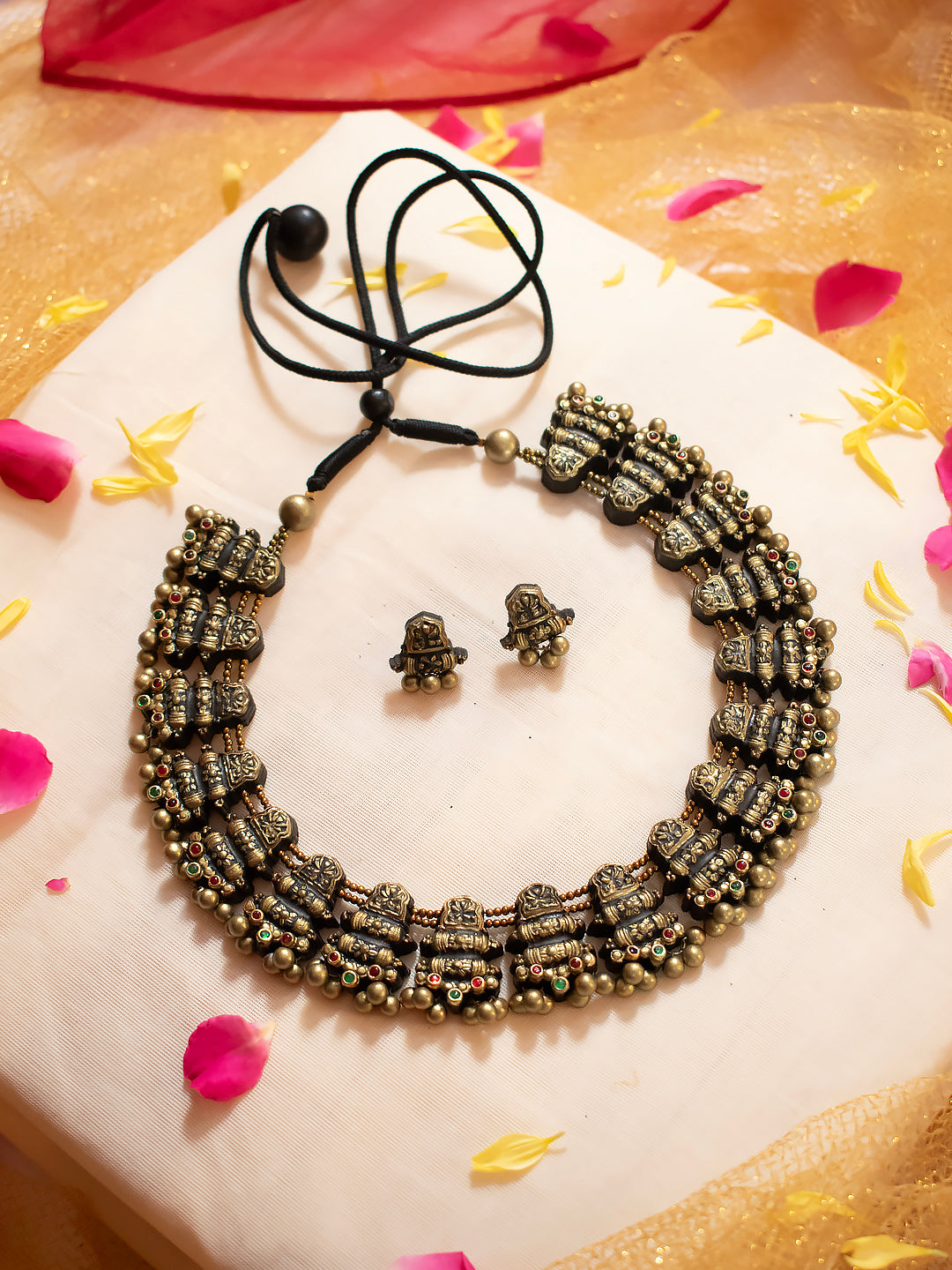 Antique Gold Cylindrical Tube Step Design Red Green Kundan Handmade Terracotta Necklace Set