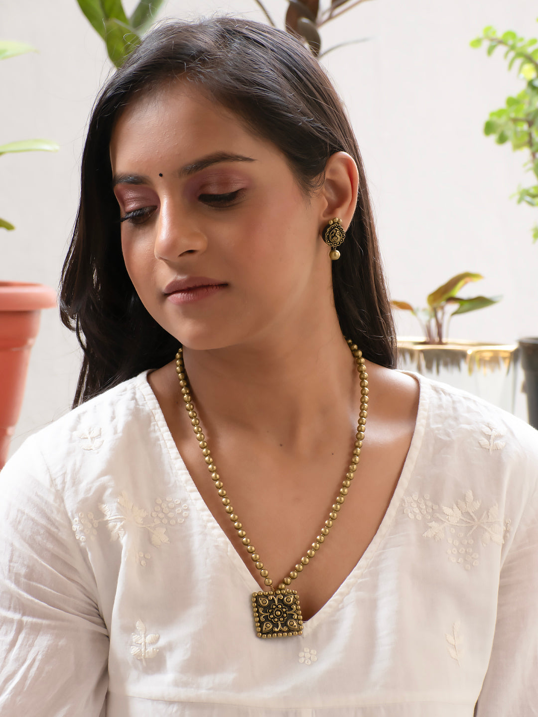 Antique Gold Floral Design Square Pendant Handmade Terracotta Mala Necklace Set