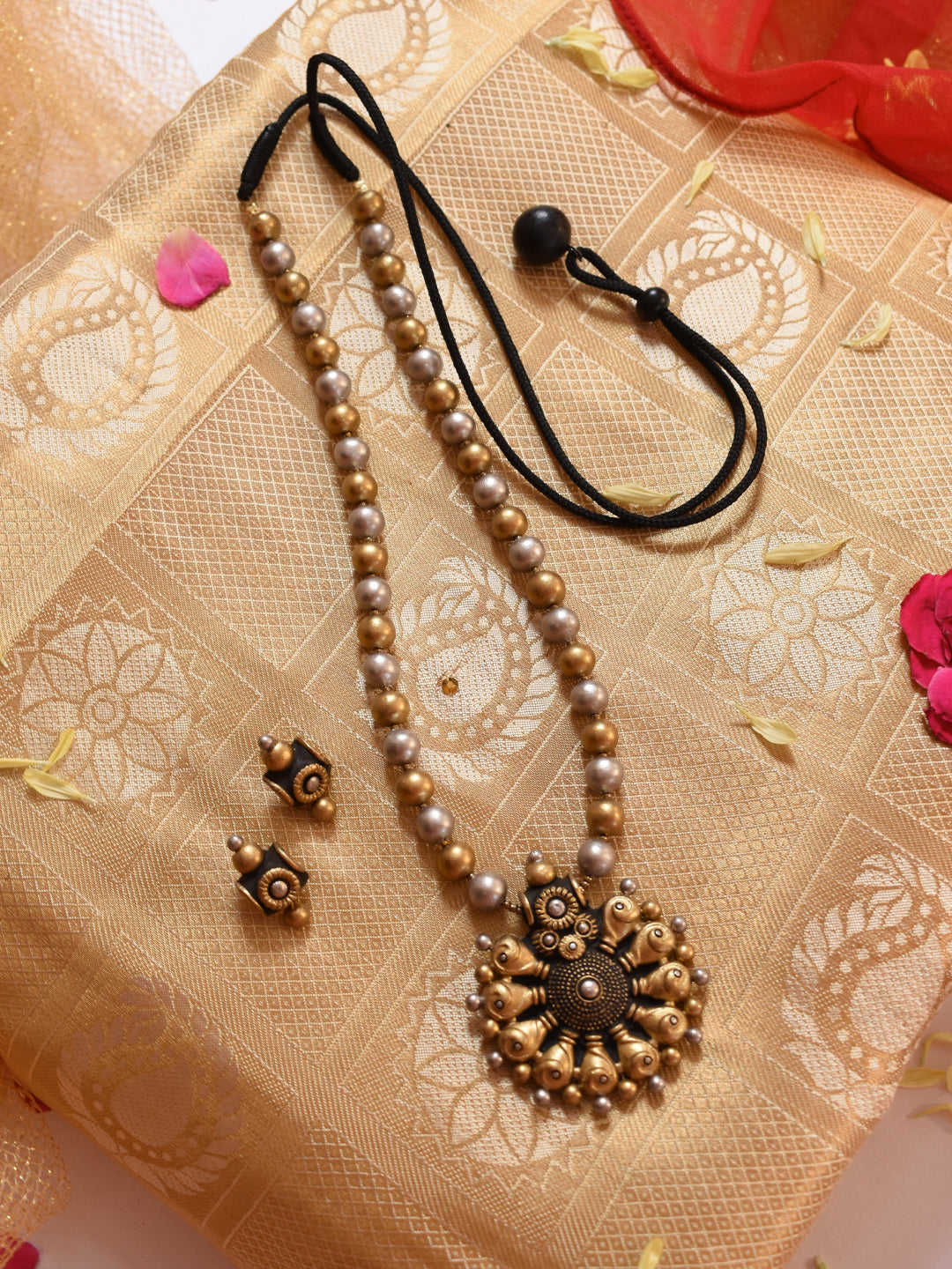 Antique Gold Silver Floral Pendant Design Handmade Terracotta Necklace Set